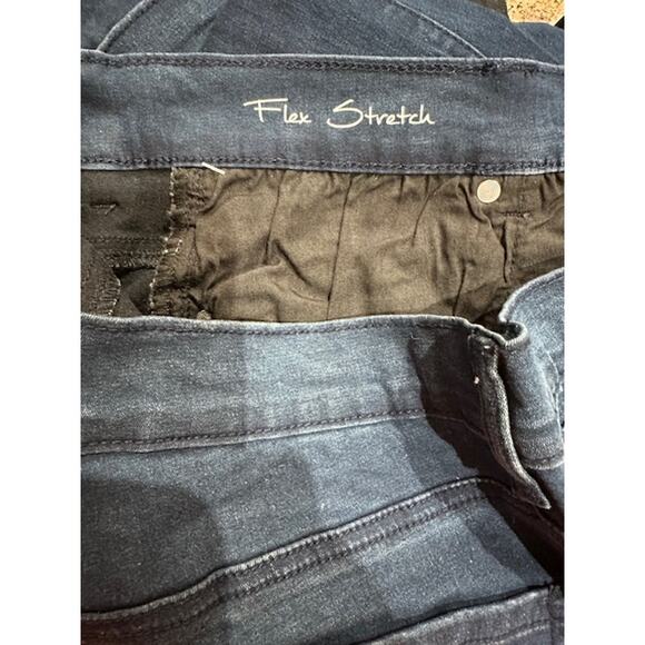 NWT DG2, Diane Gilman, QVC Cropped Embellished Jeans - Picture 4 of 5